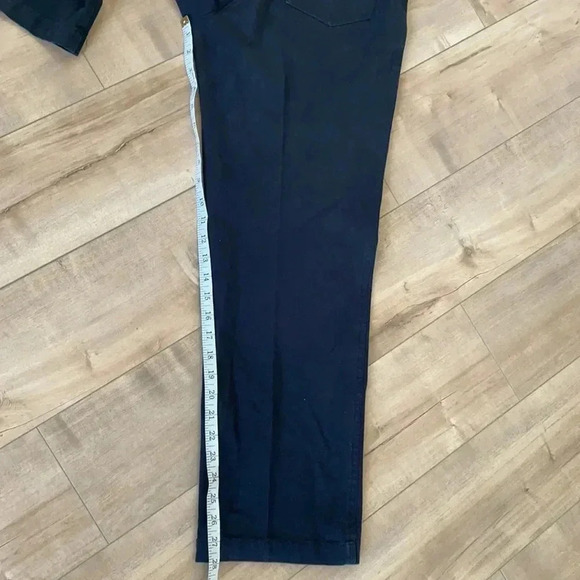 St. John Sport Black Pants Sz 8 - Picture 7 of 8